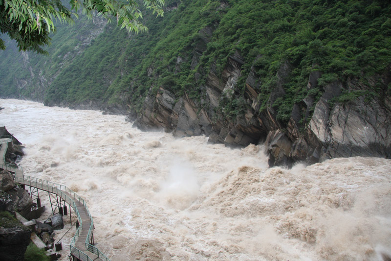 昆明、大理、麗江玉龍雪山、虎跳峽、香格里拉