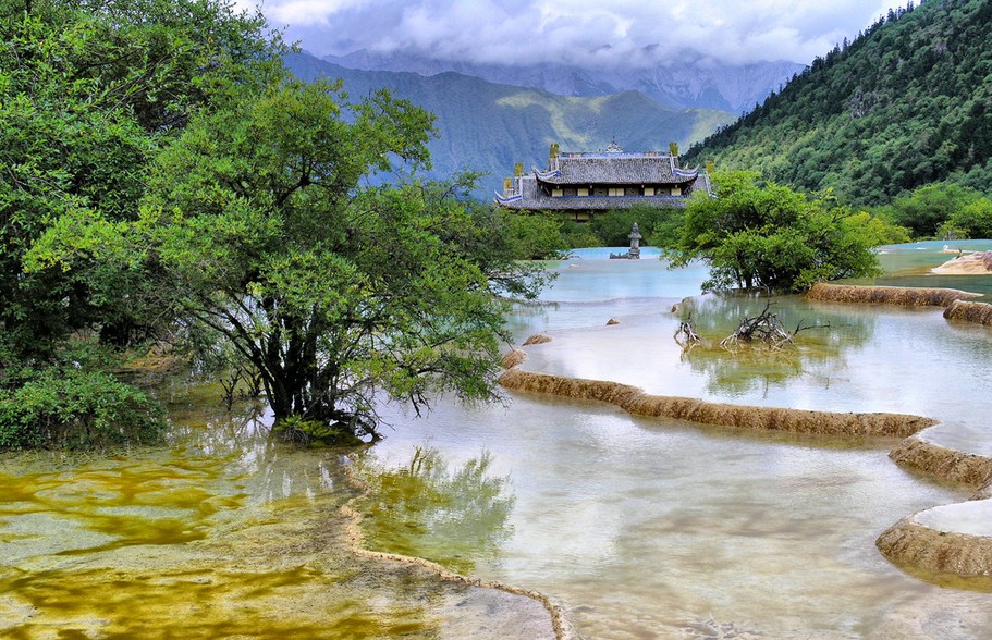 成都、九寨溝、黃龍、青城山、都江堰雙飛7天